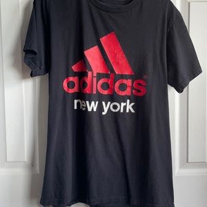 Mens Adidas New York T shirt used M